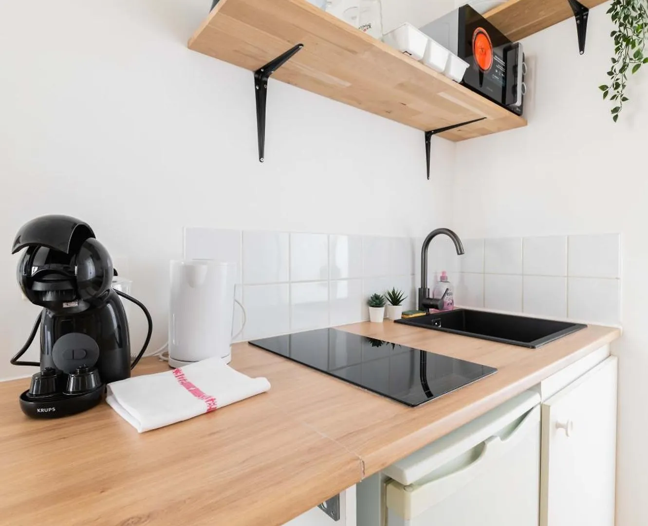Studio Accueillant Et Fonctionnel - Paris 10 - 2P Appartement 0*,